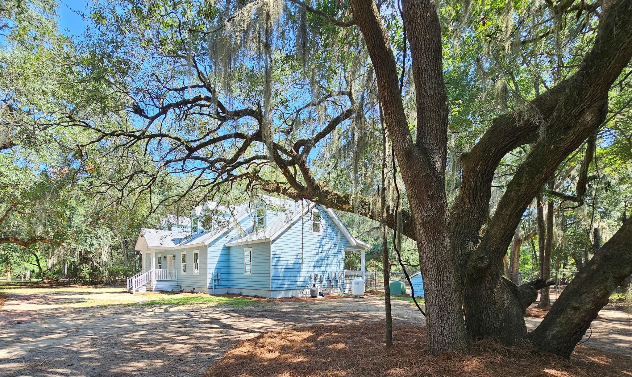 8780 Palmetto Road