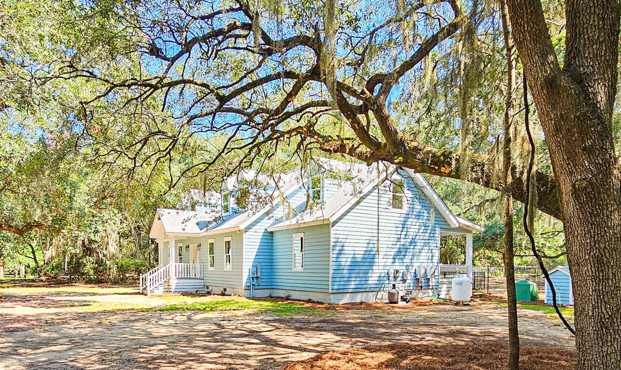 8780 Palmetto Road