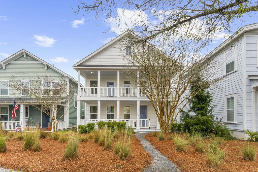Photo of 232 Summers Drive, Summerville, SC 29485 (MLS # 26005697)