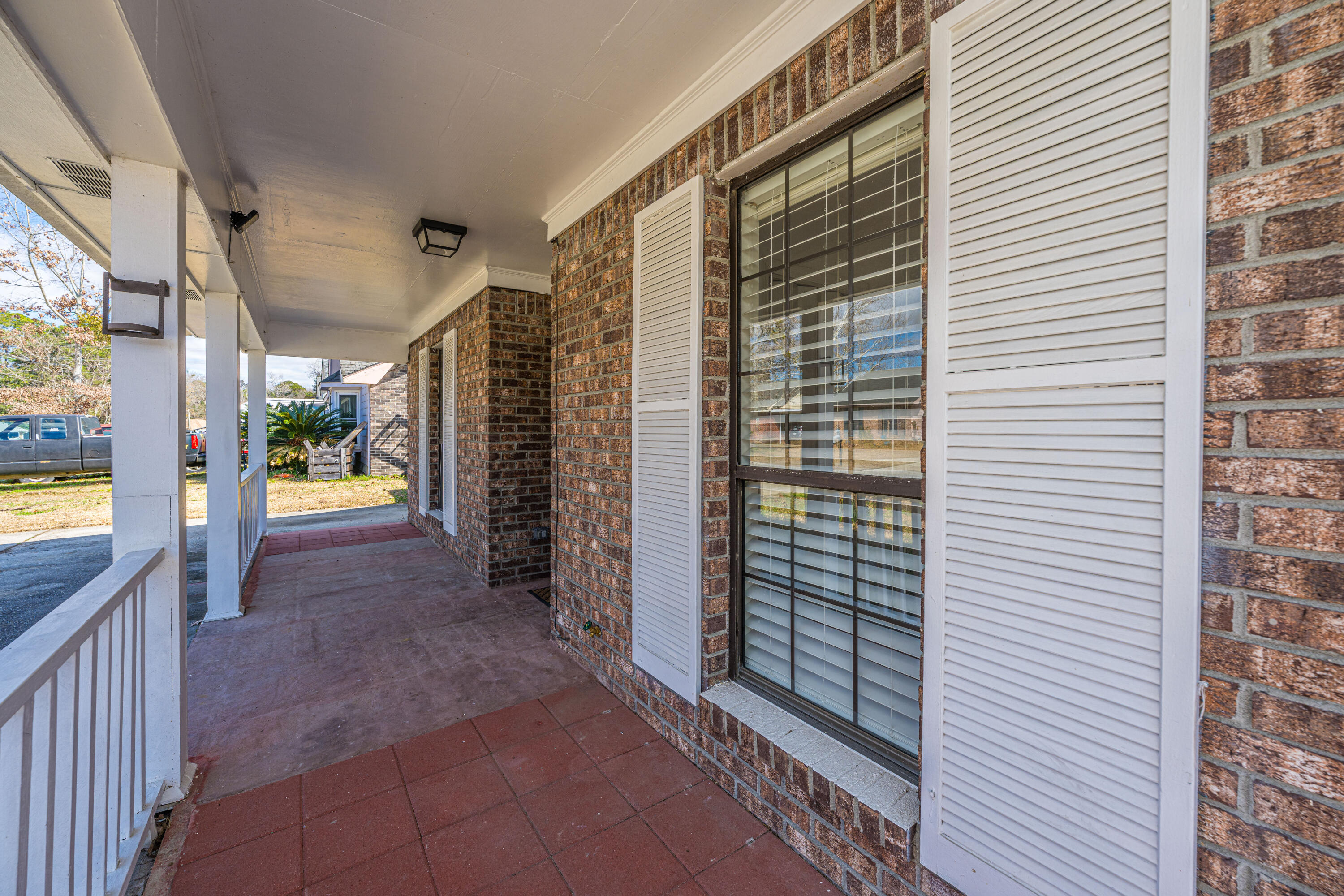 1009 Douglas Wayne Road