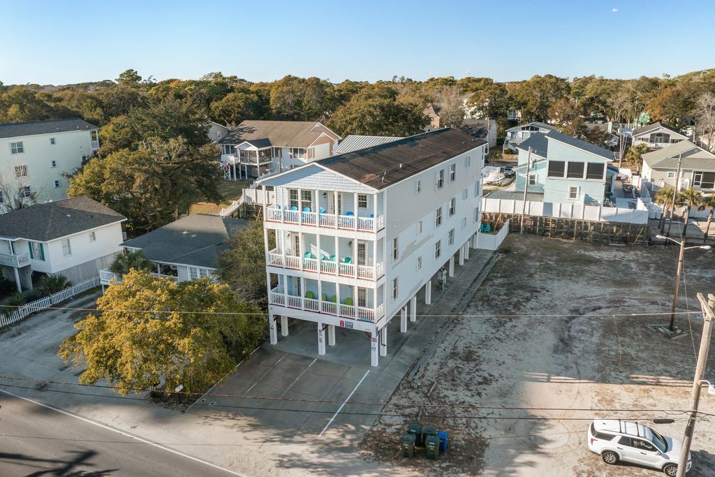 Photo of 304 S Hillside Drive #B, North Myrtle Beach, SC 29582 (MLS # 26011479)