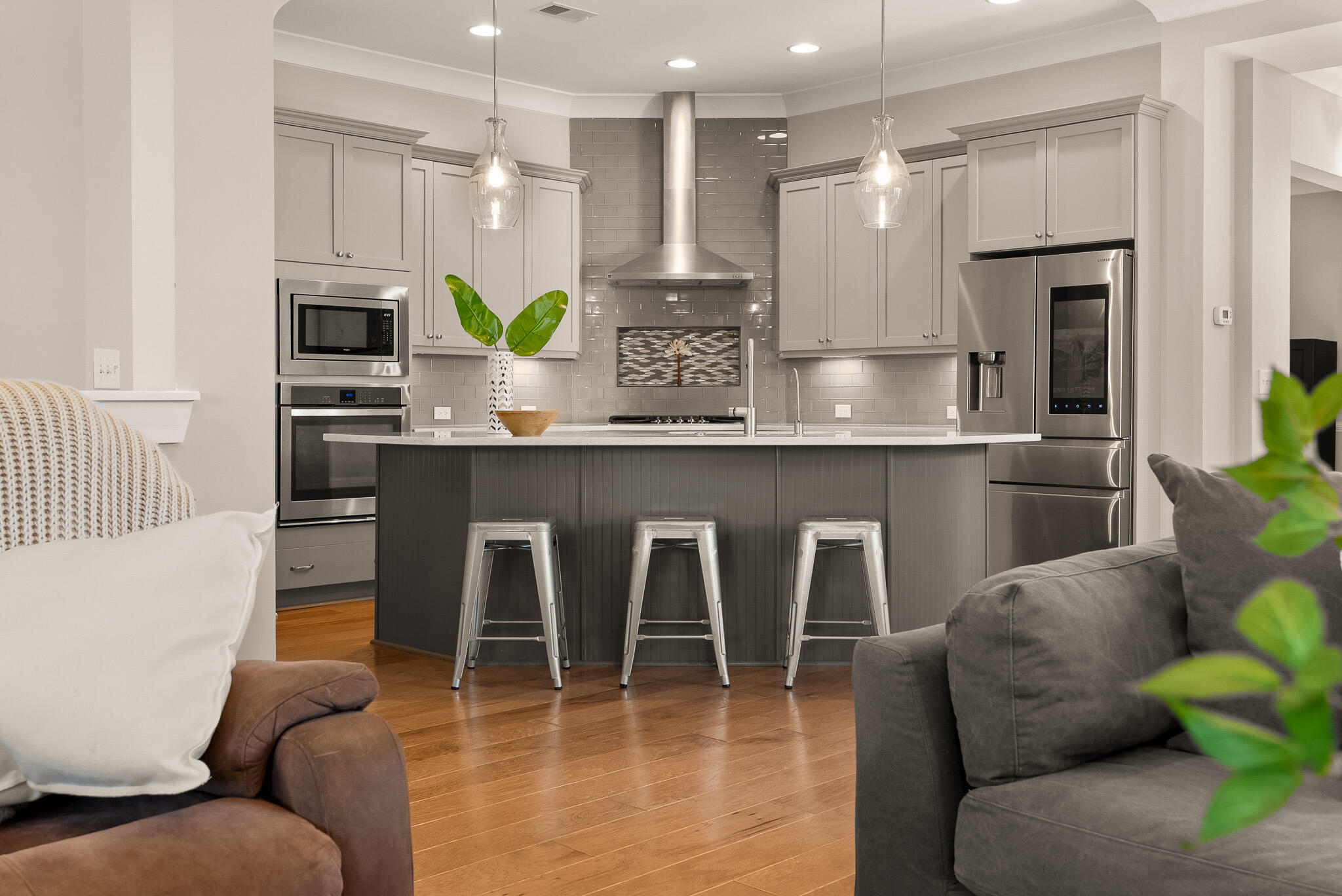 1443 Willtown Street