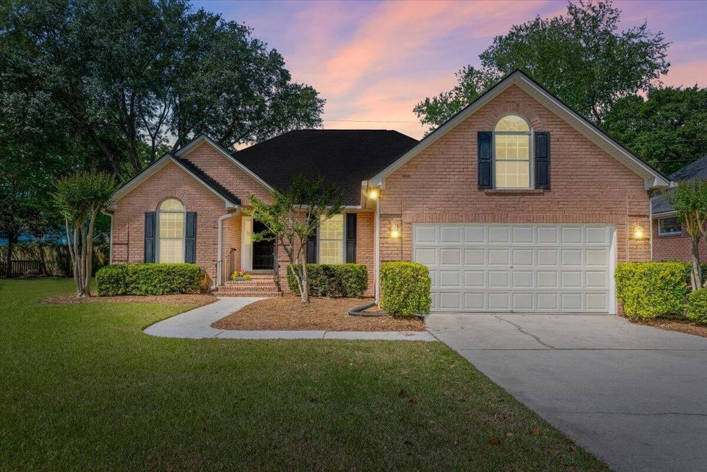 Photo of 1287 Deep Water Drive, Mount Pleasant, SC 29464 (MLS # 26011931)