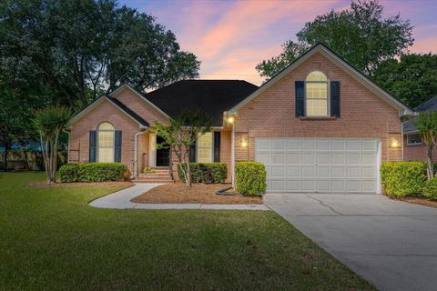 Photo of 1287 Deep Water Drive, Mount Pleasant, SC 29464 (MLS # 26011931)