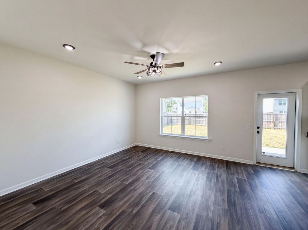 Photo of 152 Pine Crest View Drive, Summerville, SC 29486 (MLS # 26009034)