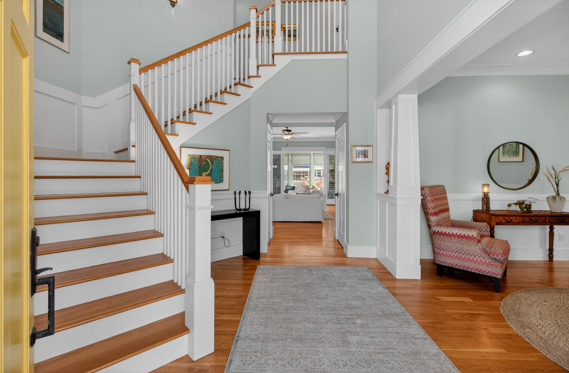 1748 W Canning Drive