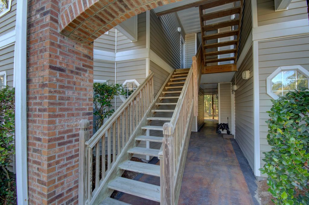 Photo of 188 Midland Parkway #105, Summerville, SC 29485 (MLS # 25030240)