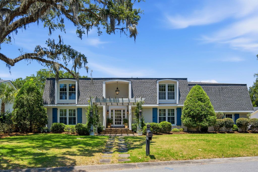 Photo of 710 Creekside Drive, Mount Pleasant, SC 29464 (MLS # 26018241)