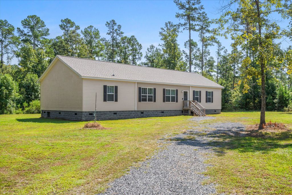 Photo of 1776 Calamus Pond Road, Summerville, SC 29486 (MLS # 25024575)