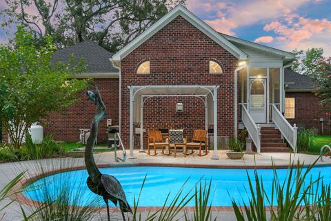 1407 Dennis Boulevard Moncks Corner SC 29461