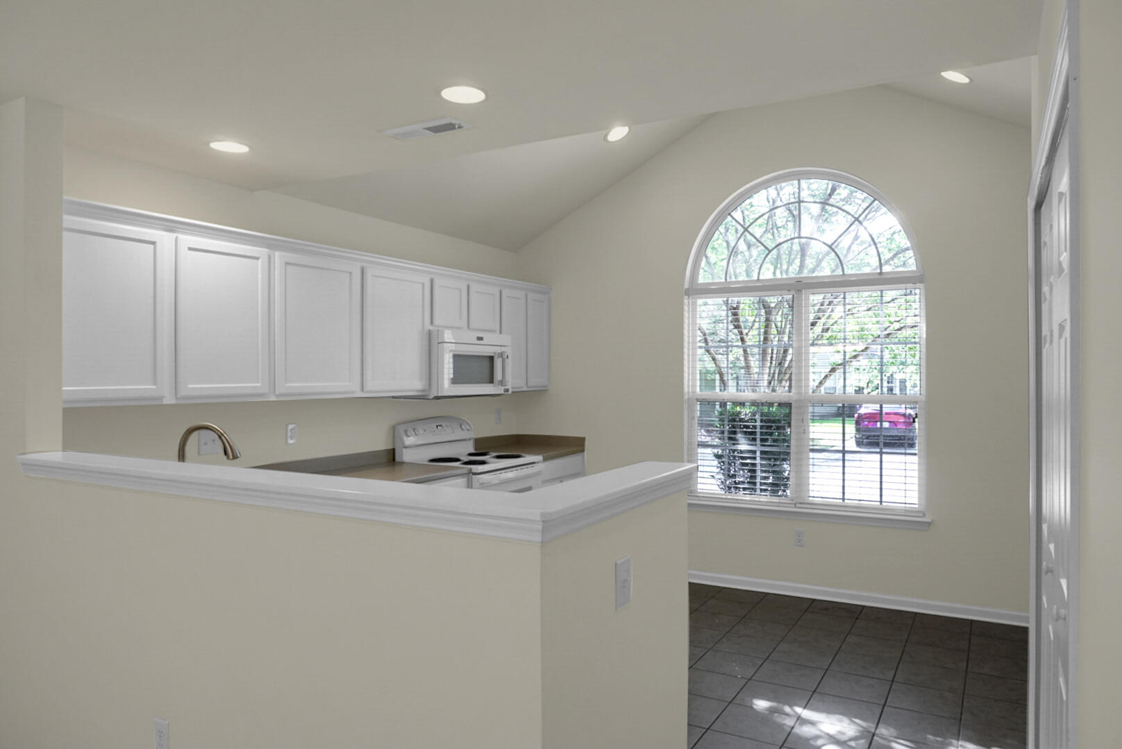 Photo 6 of 50 of 8681 Grassy Oak Trail condo