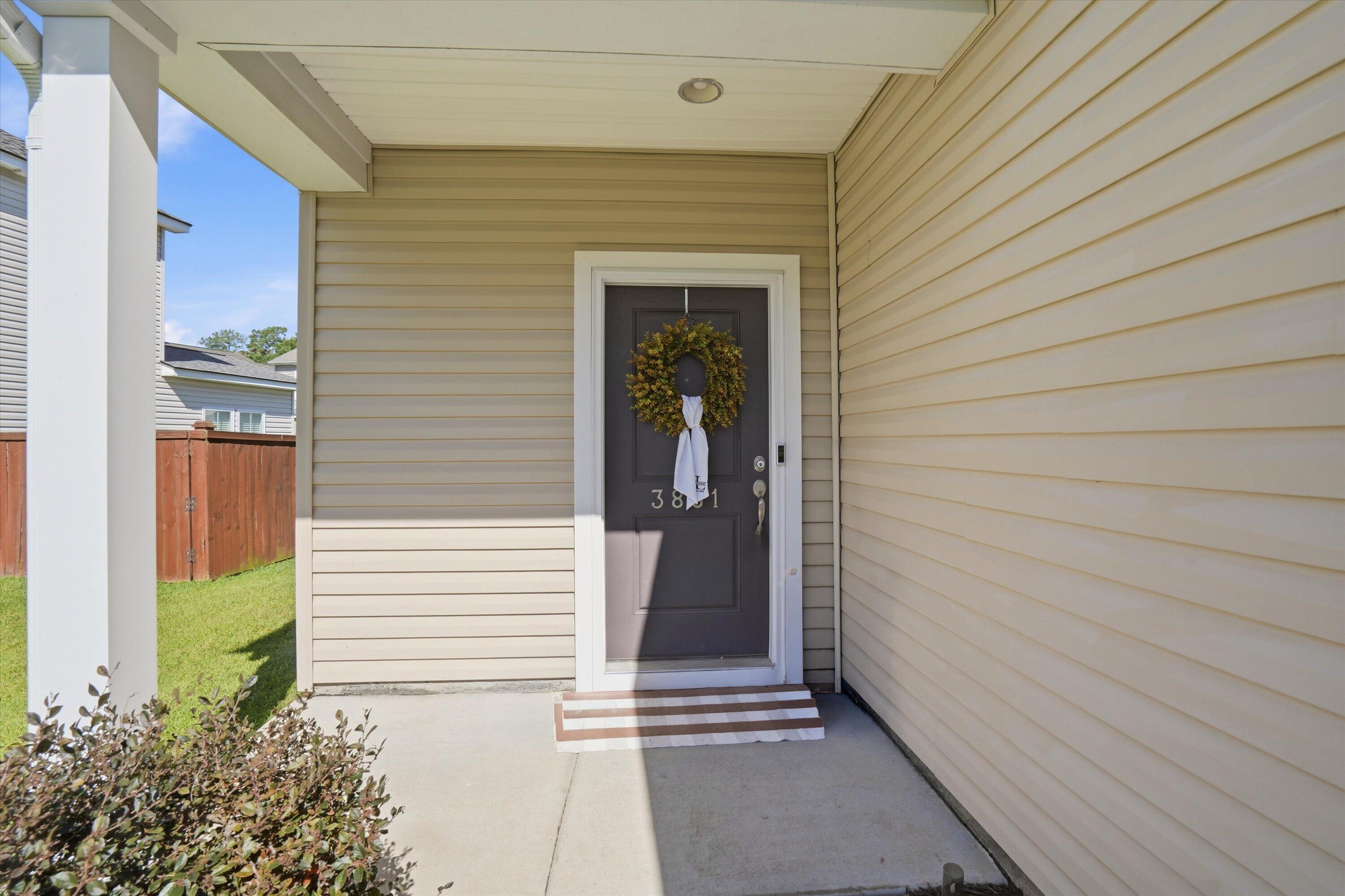 3861 Annapolis Way