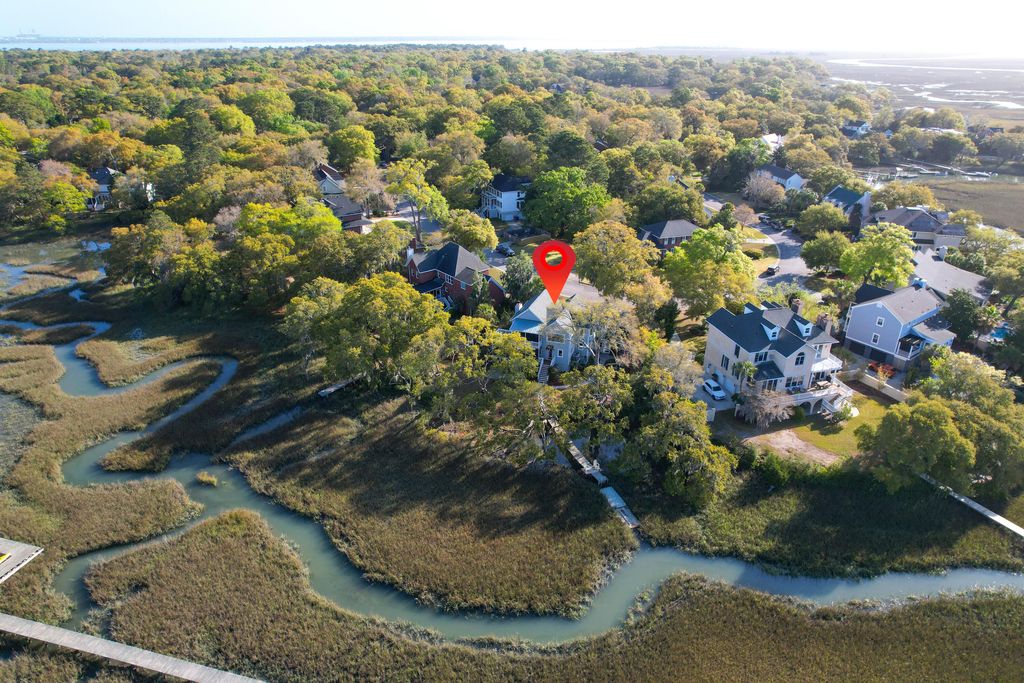 Photo of 887 Parrot Creek Way, Charleston, SC 29412 (MLS # 26009768)