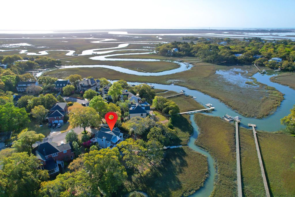 Photo of 887 Parrot Creek Way, Charleston, SC 29412 (MLS # 26009768)