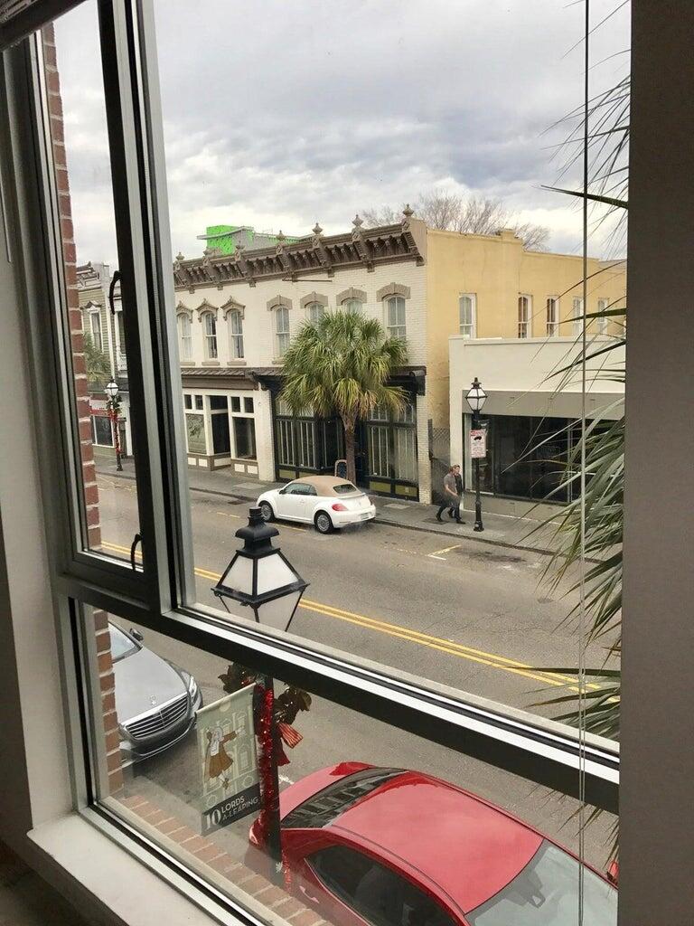 487 King Street 201