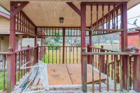 A home in Moncks Corner
