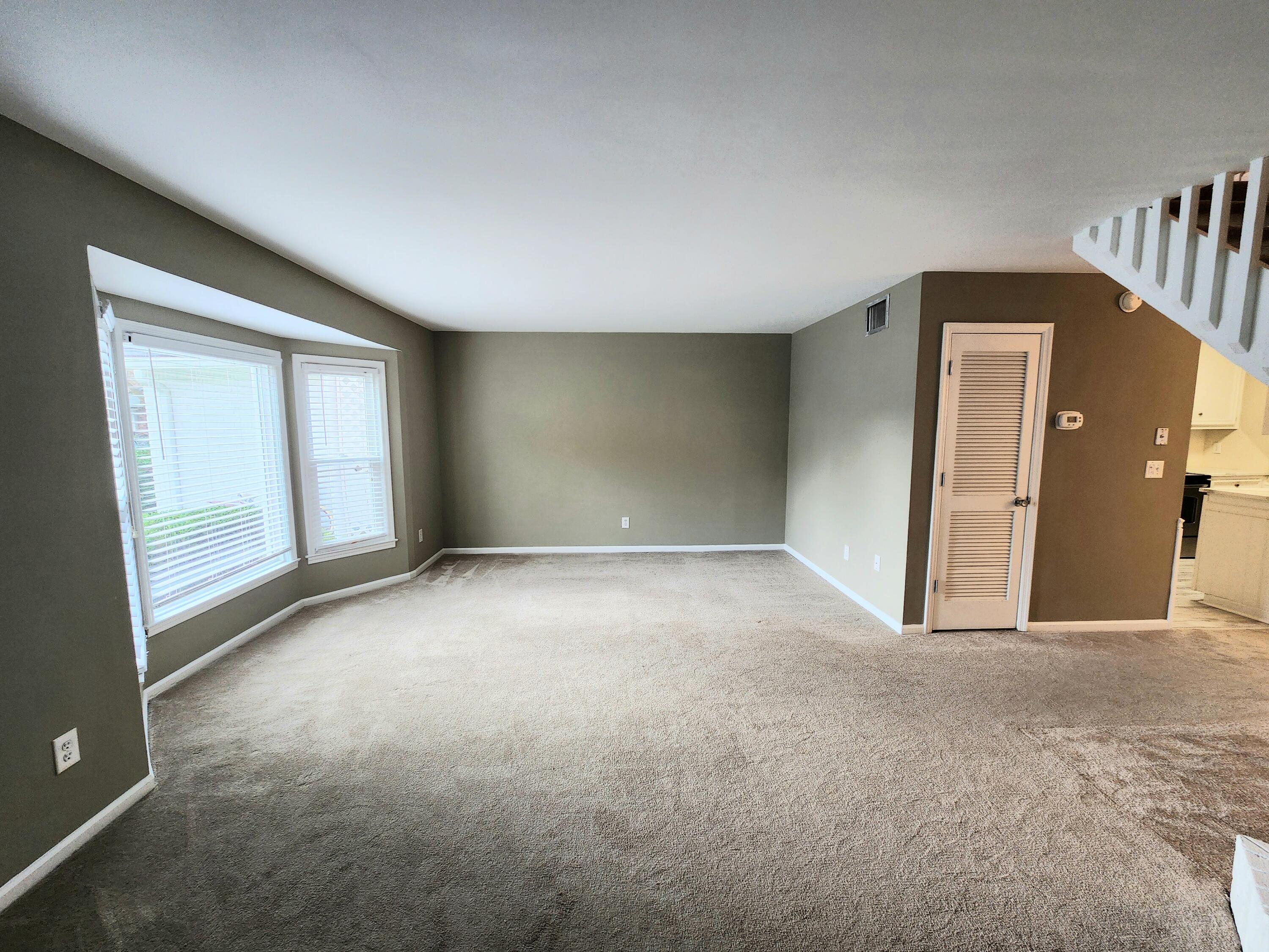946 Beresford Court B