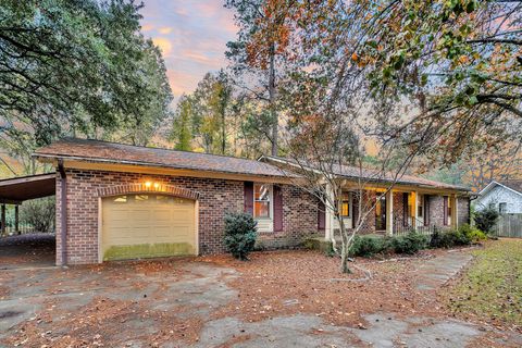 A home in Hanahan