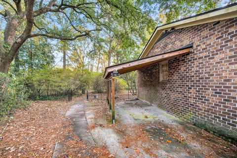 A home in Hanahan