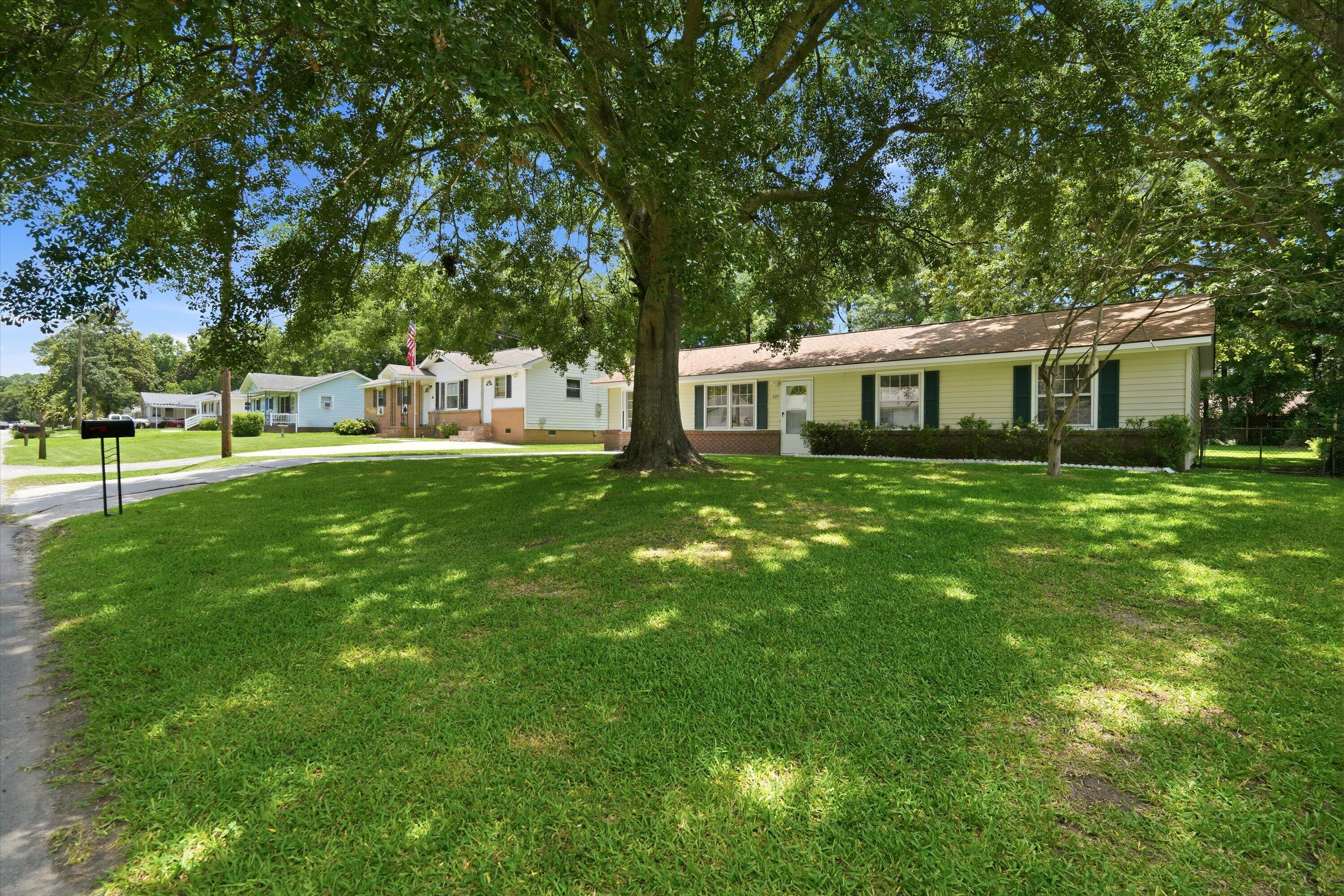 227 Farm Road