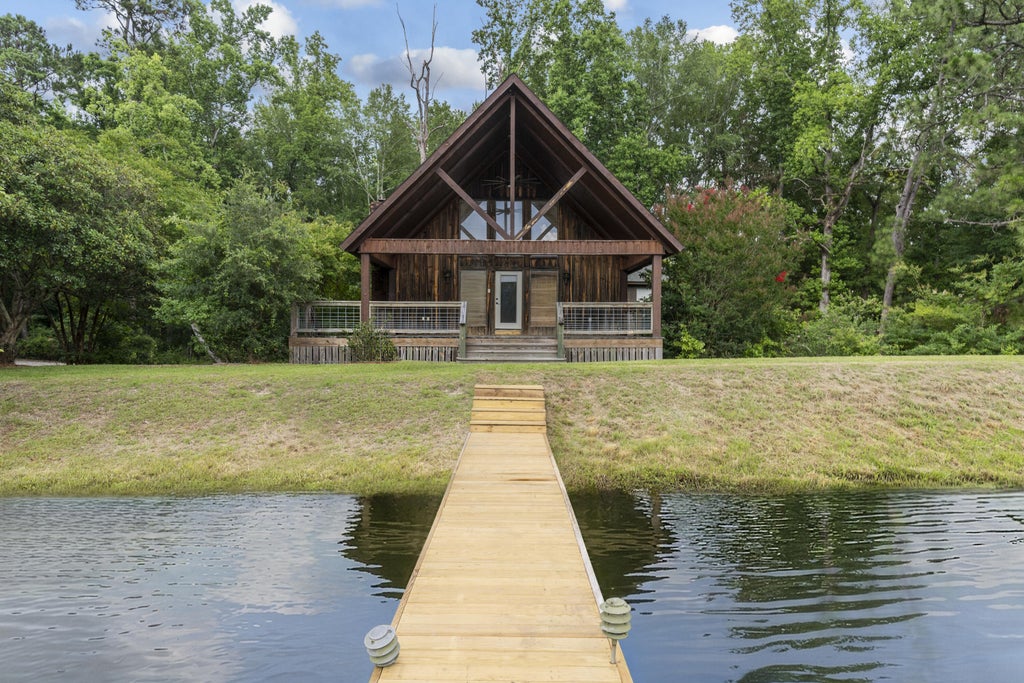 Photo of 3796 Lake Marston Drive, Orangeburg, SC 29118 (MLS # 26019927)