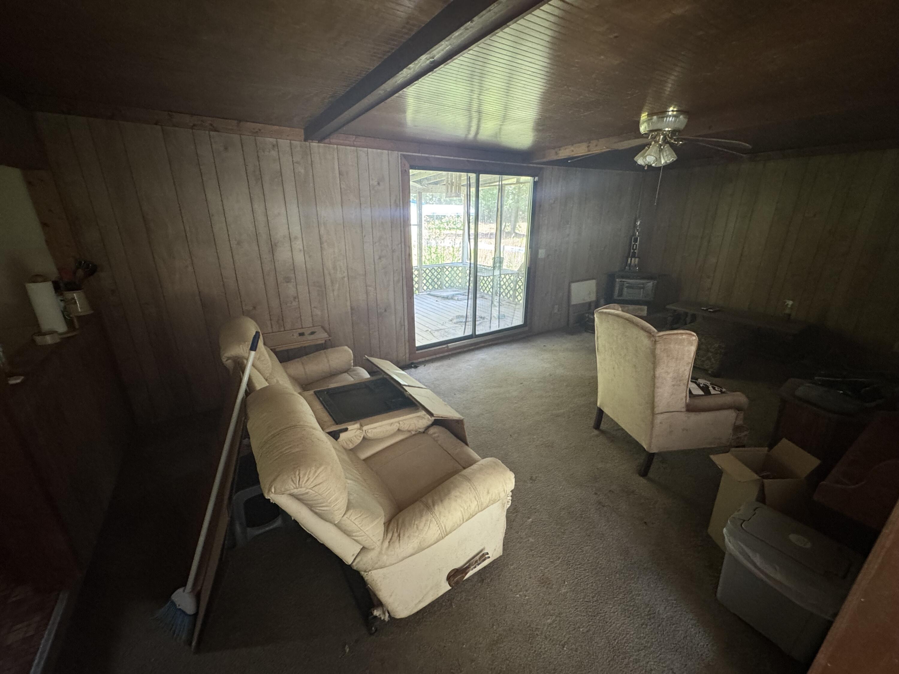 1694 Fish Road