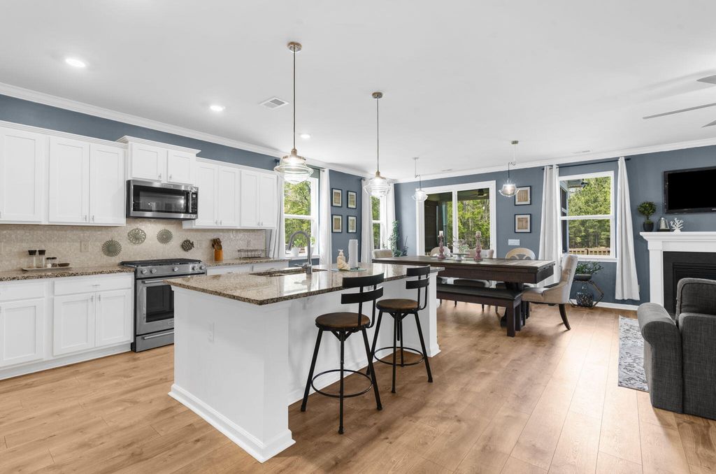 Photo of 181 Cherry Grove Drive, Summerville, SC 29483 (MLS # 26009125)