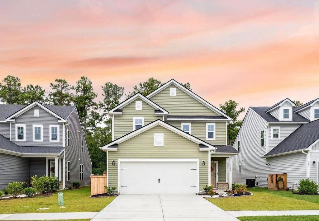 Photo of 203 Wappoo Trace Lane, Summerville, SC 29486 (MLS # 25024969)