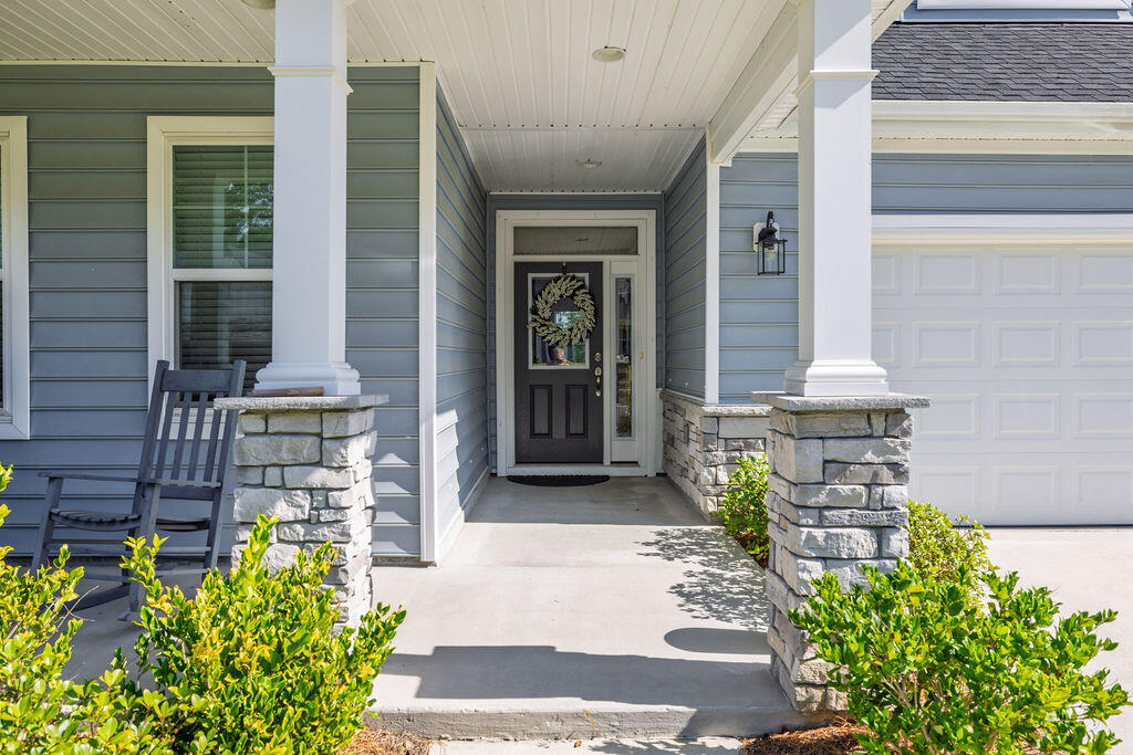 169 Huguenot Trail