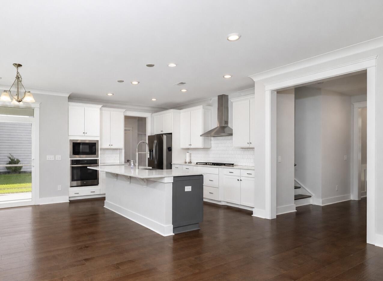 169 Huguenot Trail