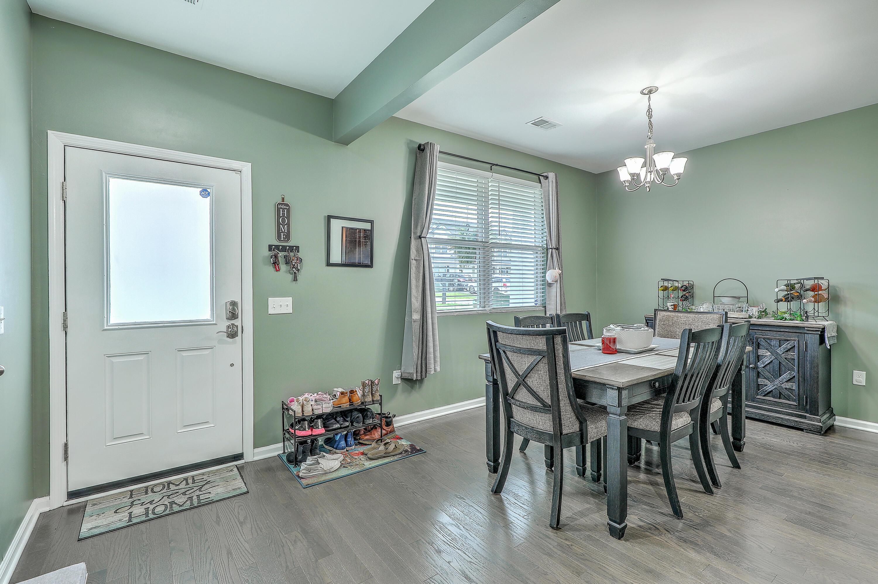 9101 Parlor Drive