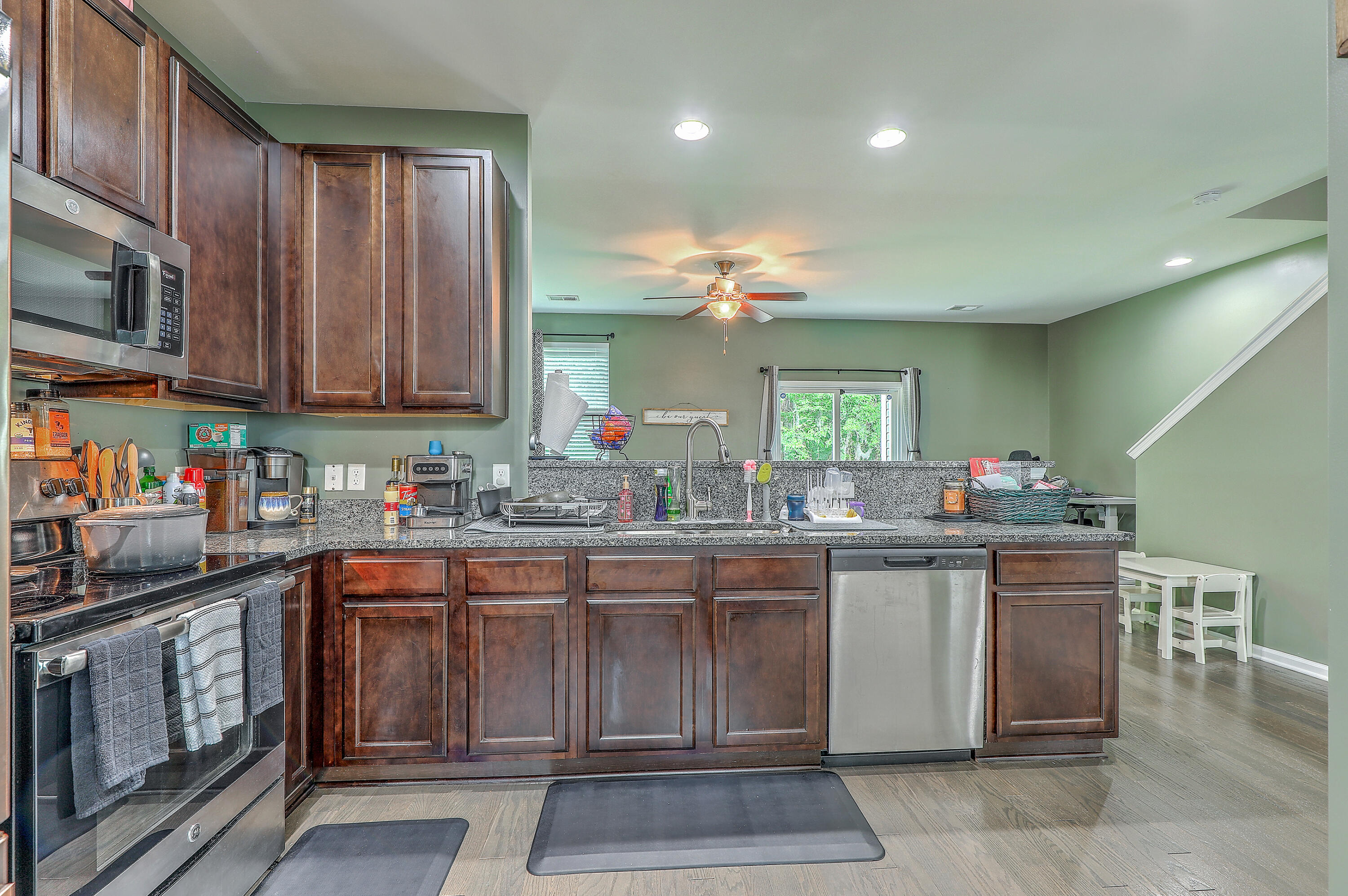 9101 Parlor Drive