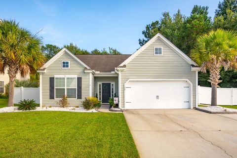 A home in Moncks Corner