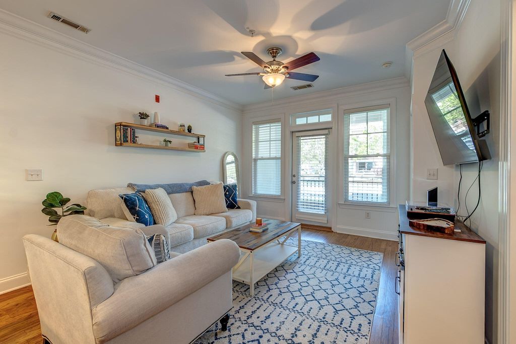 Photo of 2000 Belle Isle Avenue #Unit 101, Mount Pleasant, SC 29464 (MLS # 26011593)