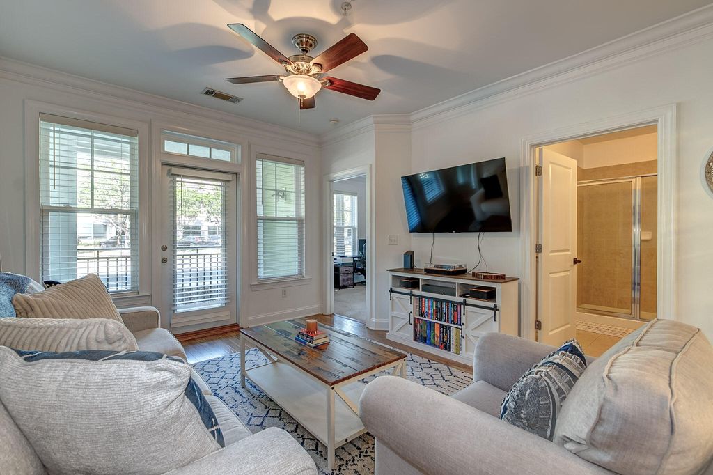 Photo of 2000 Belle Isle Avenue #Unit 101, Mount Pleasant, SC 29464 (MLS # 26011593)