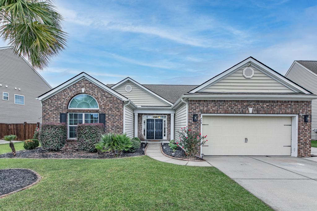Photo of 549 Rosings Drive, Summerville, SC 29486 (MLS # 25026611)