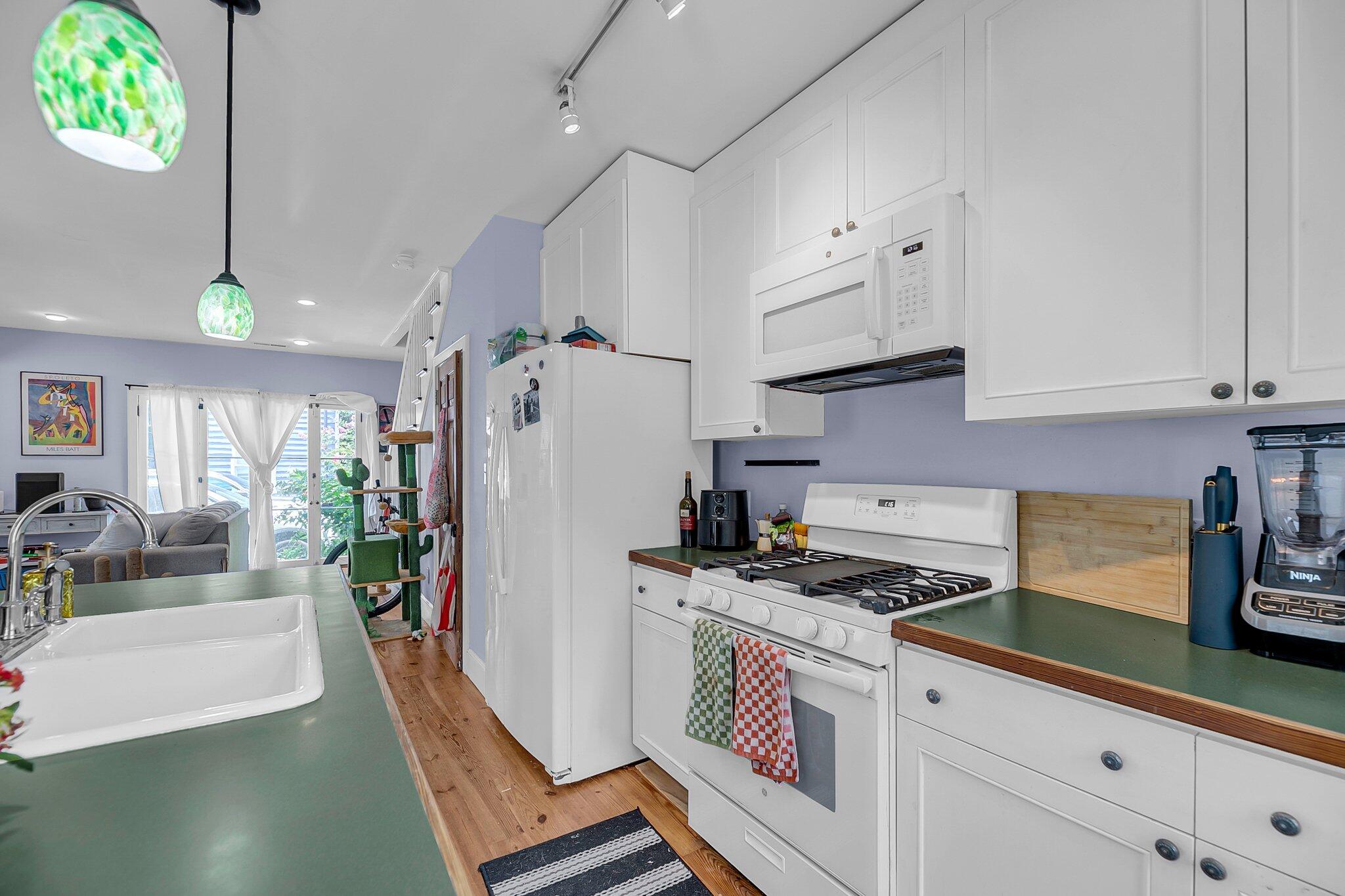 4 Bogard Street