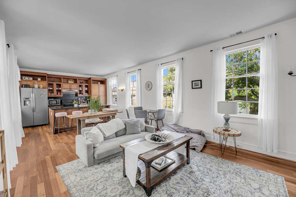 Photo of 4 Bogard Street, Charleston, SC 29403 (MLS # 26022425)
