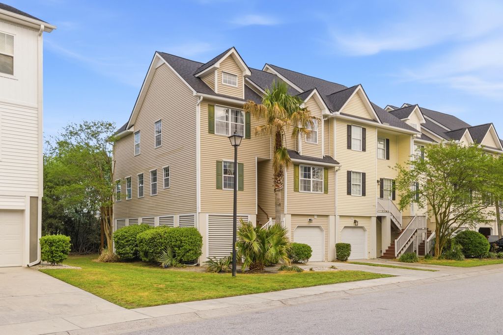 Photo of 111 Winding River Drive, Johns Island, SC 29455 (MLS # 26009522)