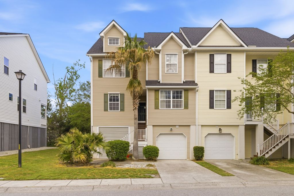Photo of 111 Winding River Drive, Johns Island, SC 29455 (MLS # 26009522)
