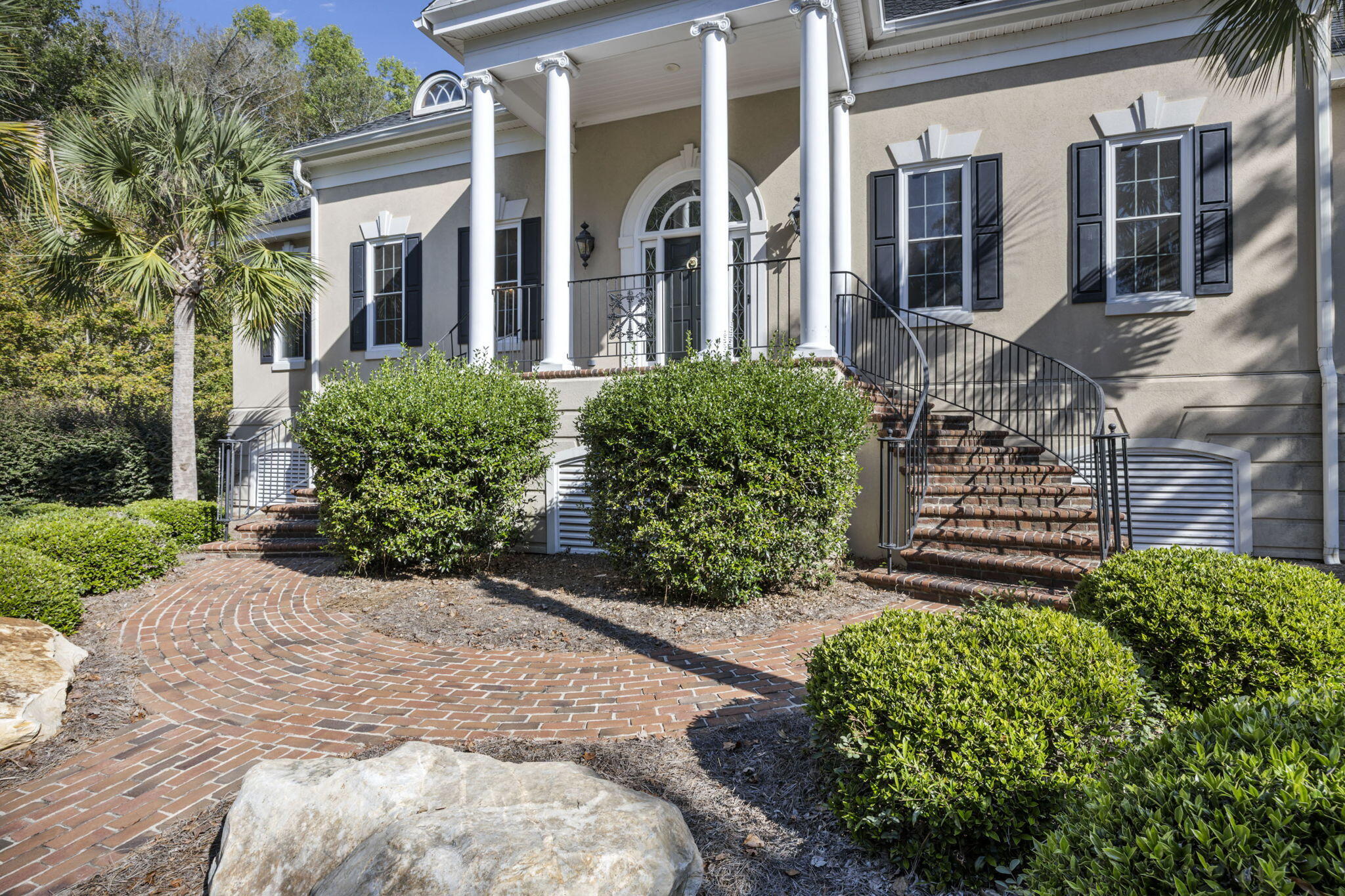 1176 Moore Road