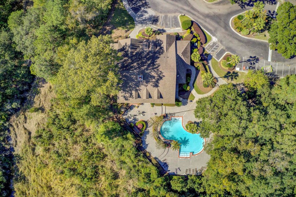 Photo of 700 Daniel Ellis Drive #14103, Charleston, SC 29412 (MLS # 25028733)