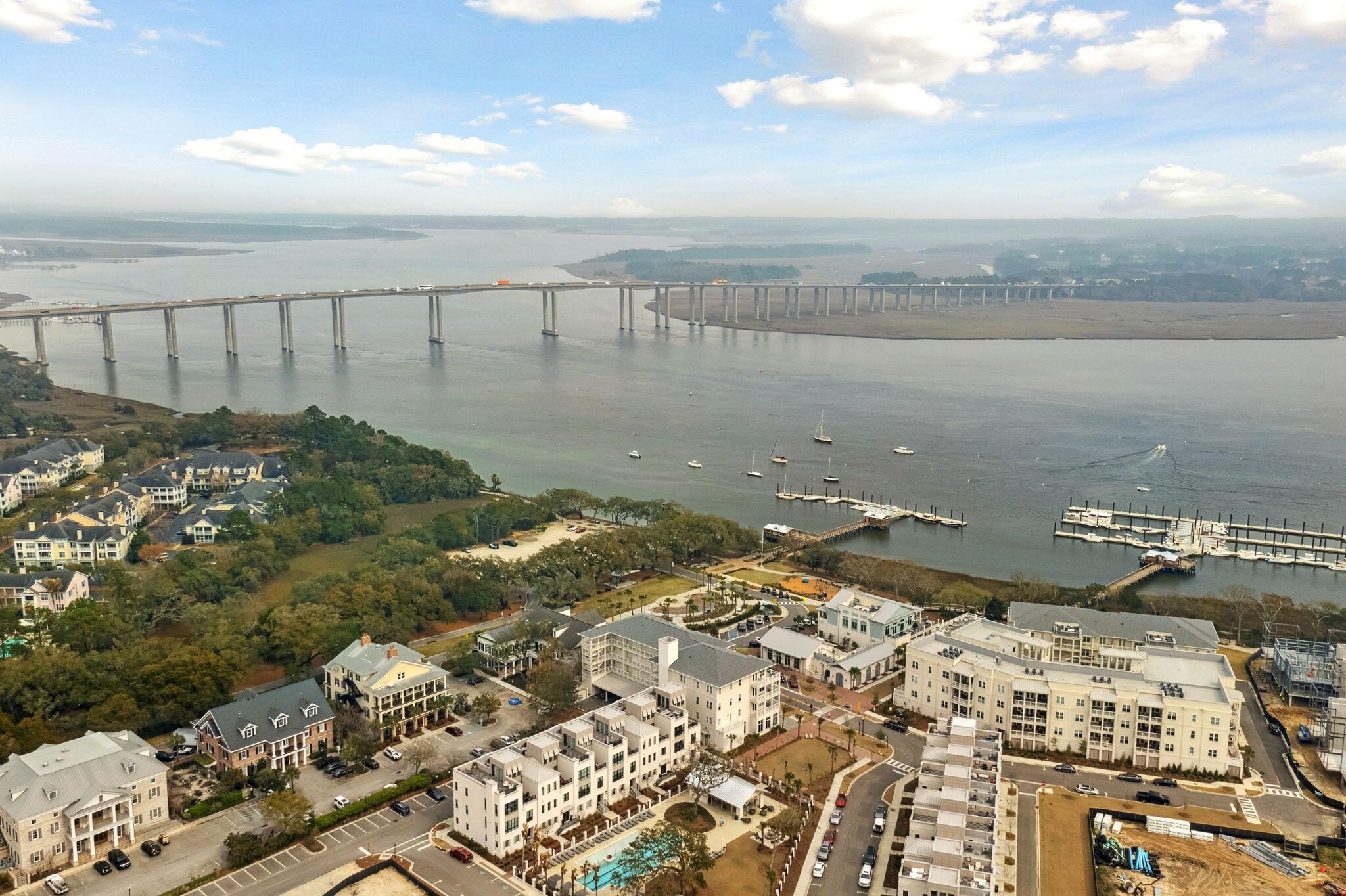 301 Longshore Street 441