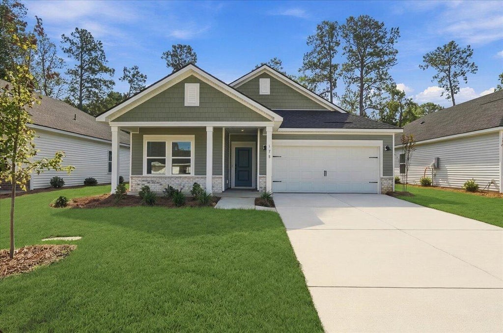 Photo of 178 Black Oak Road, Georgetown, SC 29440 (MLS # 26029577)