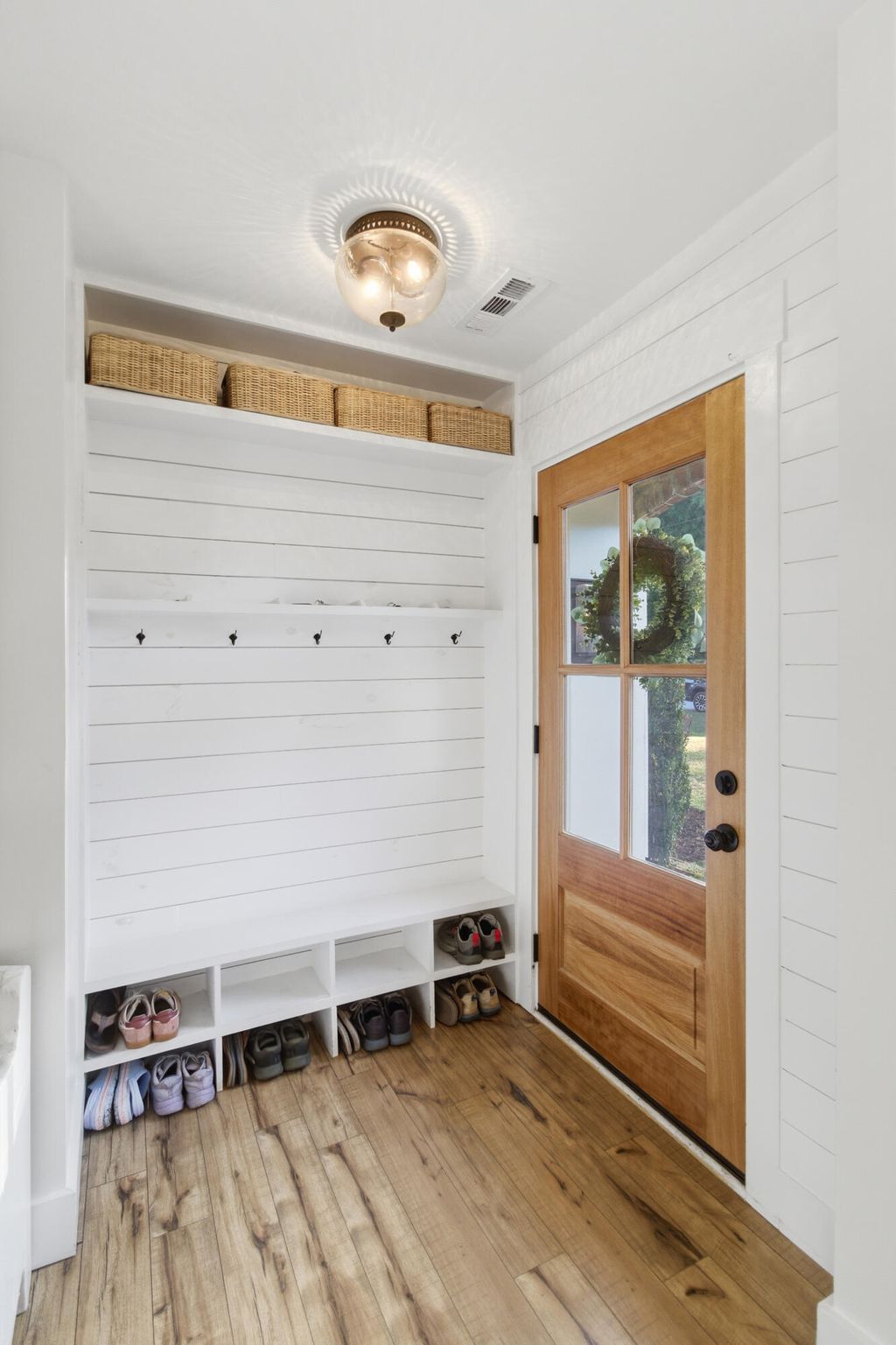 Photo of 2113 Chancellory Lane, Charleston, SC 29414 (MLS # 26014575)