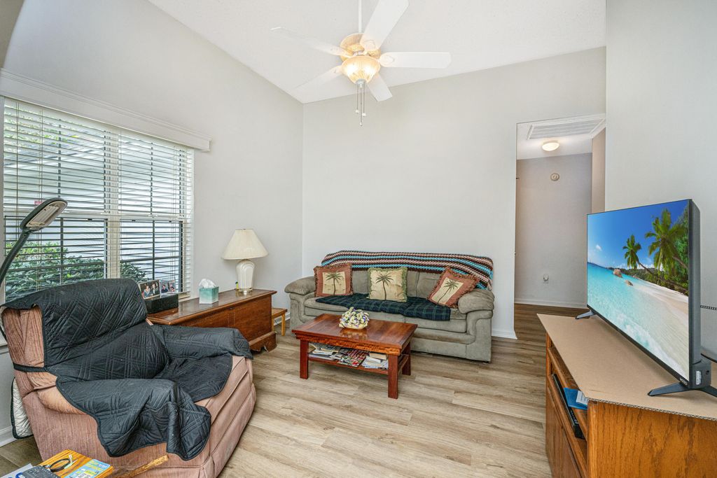Photo of 1350 Belhaven Drive, Mount Pleasant, SC 29466 (MLS # 25026111)