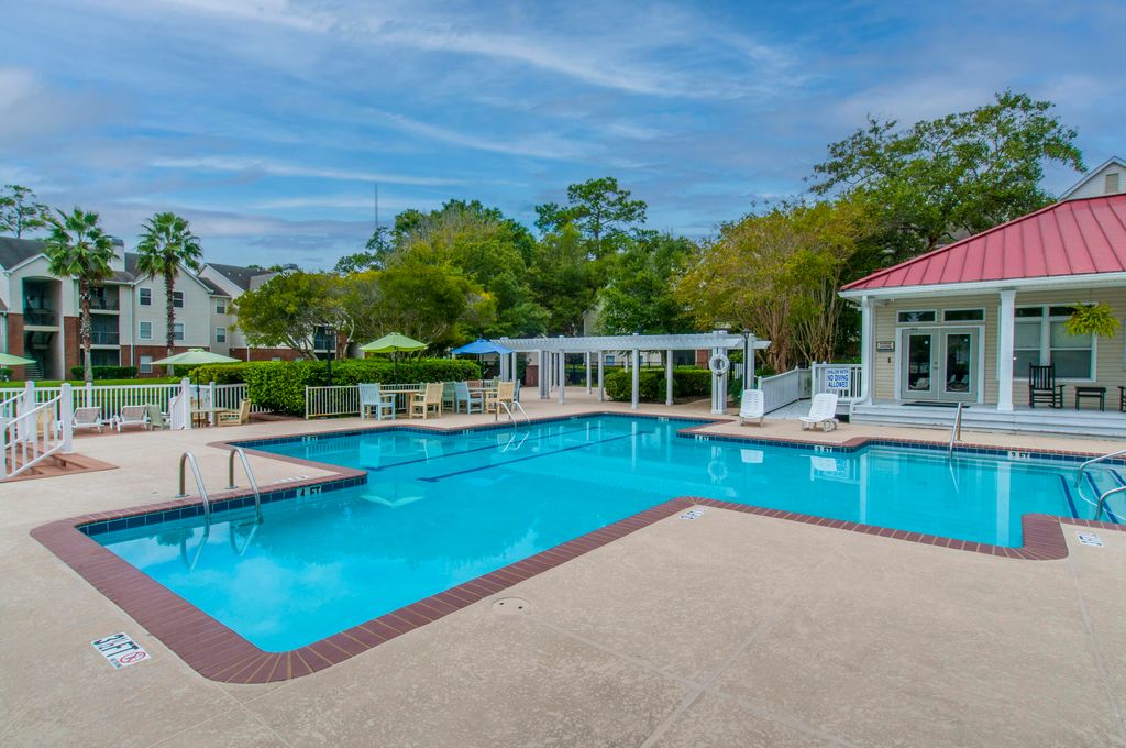 Photo of 2011 N. Highway 17 #2200 O, Mount Pleasant, SC 29466 (MLS # 25029320)