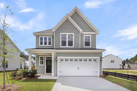 Photo of 76 Crosswick Street, Summerville, SC 29483 (MLS # 26013370)