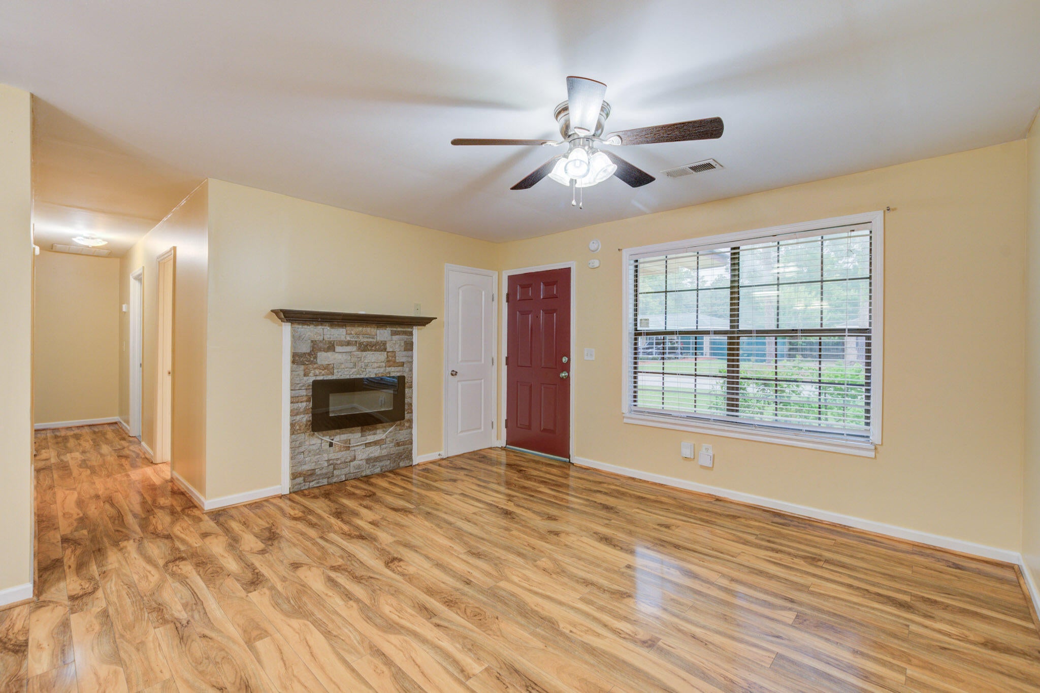 106 Carriage Court
