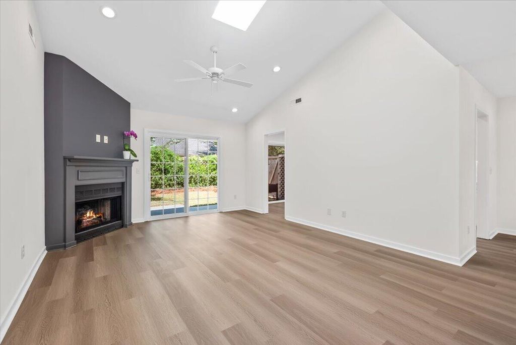 Photo of 1120 Daffodil Lane, Mount Pleasant, SC 29464 (MLS # 26011875)